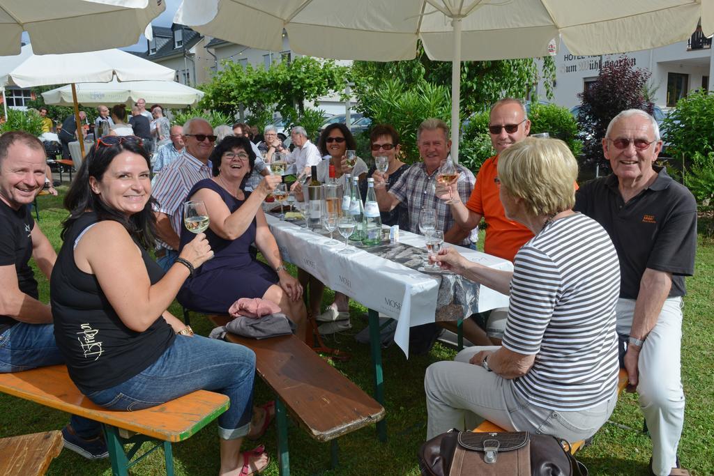 Gastehaus Und Weingut Bernd Frieden Hotel Nittel Exterior foto